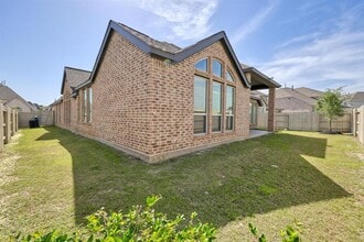 5014 Mulberry Shrubs Ln in Manvel, TX - Building Photo - Building Photo