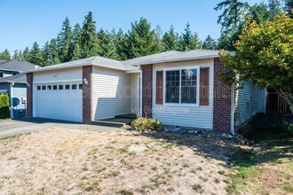 18233 97th Ave Ct E in Puyallup, WA - Building Photo - Building Photo