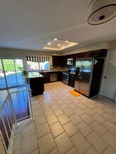 5343 Pleasant Hill Rd in Pleasanton, CA - Building Photo - Building Photo