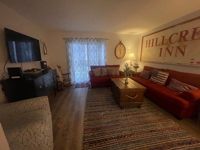 property at 2906 Vinyards Pkwy