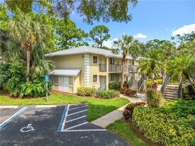 28120 Pine Haven Way in Bonita Springs, FL - Building Photo
