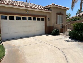 80399 Pebble Beach Dr in Indio, CA - Foto de edificio - Building Photo