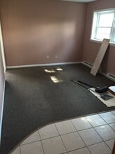 10 Prospect St, Unit 10C in Deep River, CT - Foto de edificio - Building Photo