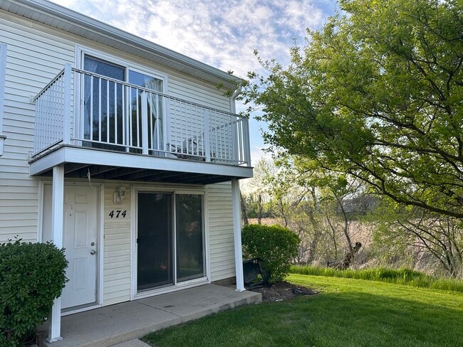property at 474 Meadow Green Ln