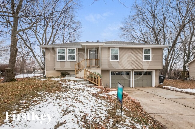 16512 Greenwald Dr in Belton, MO - Building Photo - Building Photo