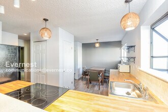 6844 Countryside Ln in Longmont, CO - Foto de edificio - Building Photo