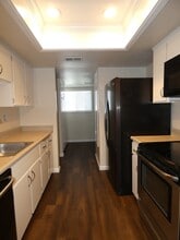 128 Arcadia Dr in Vacaville, CA - Building Photo - Building Photo