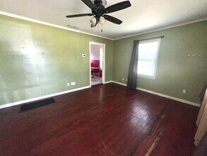 3619 32nd St in Lubbock, TX - Building Photo - Building Photo