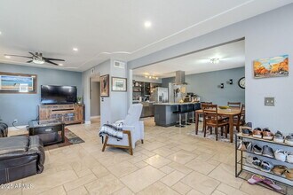 4927 E Coronado Rd in Phoenix, AZ - Building Photo - Building Photo