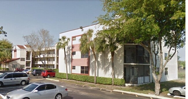 property at 3400 Foxcroft Rd