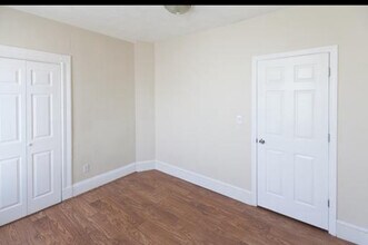 195 Maverick St, Unit 1 in Boston, MA - Building Photo - Building Photo