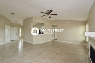 14619 Hillside Ridge in San Antonio, TX - Building Photo - Building Photo