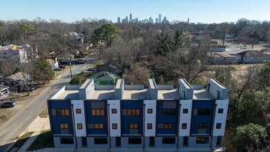 3527 Avalon Ave in Charlotte, NC - Building Photo - Building Photo