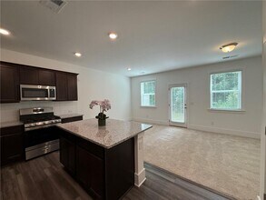 1682 Hannah Ter NW in Atlanta, GA - Building Photo - Building Photo