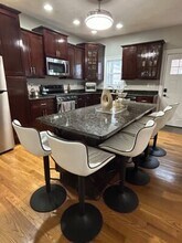273 Dorchester St, Unit 1 in Boston, MA - Building Photo - Building Photo