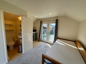 1877 Virginia Ave in Novato, CA - Building Photo - Building Photo