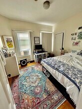 111 H St-Unit -5 in Boston, MA - Building Photo - Building Photo