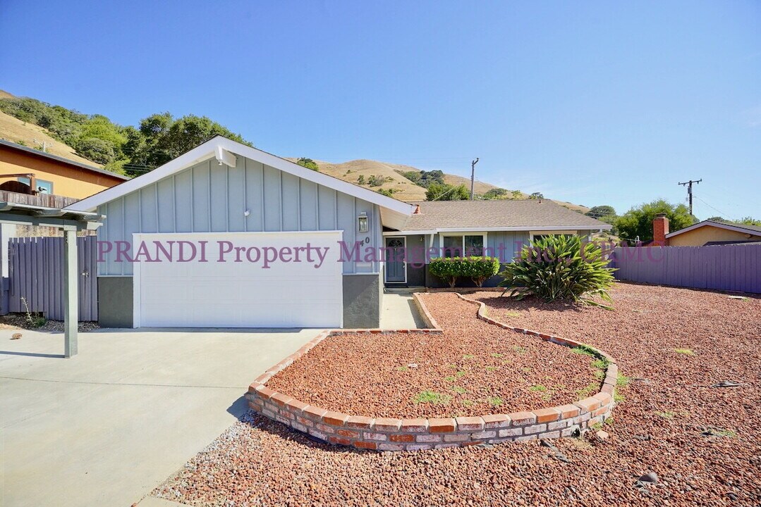 140 Daryl Ave in Novato, CA - Building Photo