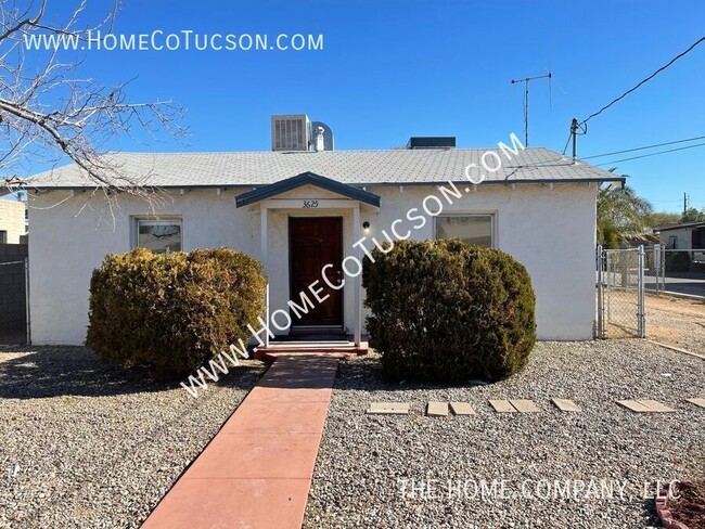 property at 3625 S Lundy Ave
