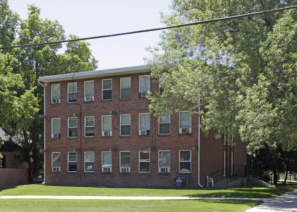 Ivy House Apartments in Salt Lake City, UT - Building Photo