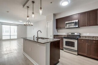 4411 Bowser Ave in Dallas, TX - Building Photo - Building Photo