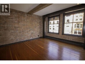 310 Water St in Vancouver, BC - Building Photo - Building Photo