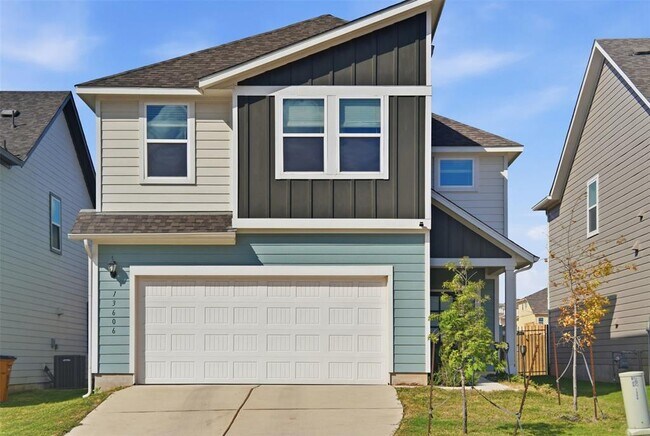 13606 Long Is Dr in Pflugerville, TX - Building Photo - Building Photo