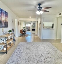 3300 Pebblebrook Dr in Seabrook, TX - Building Photo - Building Photo