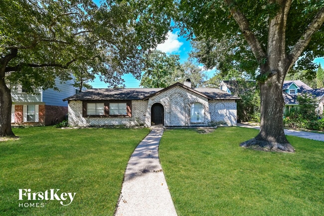 property at 11907 Cedarcliff Dr