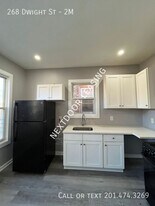 268 Dwight St in Jersey City, NJ - Building Photo