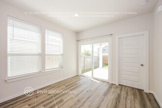 4727 Audubon Pl in San Antonio, TX - Foto de edificio - Building Photo