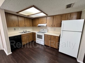 4330 Tartan Ave in Spring Hill, FL - Building Photo - Building Photo