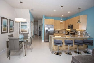 1436 Retreat Cir in Clermont, FL - Foto de edificio - Building Photo