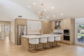 4045 W Mardon Ave in Las Vegas, NV - Building Photo - Building Photo