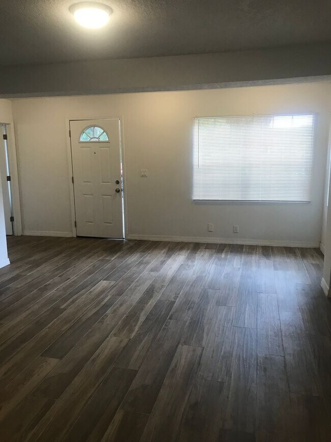 517 E Livingston St in Orlando, FL - Building Photo - Building Photo