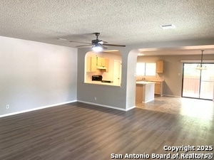 7322 Huntwood Cir in San Antonio, TX - Building Photo - Building Photo