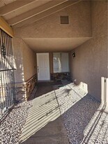6764 Groveview Ln in Las Vegas, NV - Building Photo