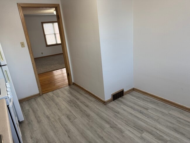 6643 W Lisbon Ave in Milwaukee, WI - Building Photo - Building Photo