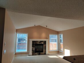 163 Tuscany Vista Rd NW in Calgary, AB - Building Photo - Building Photo