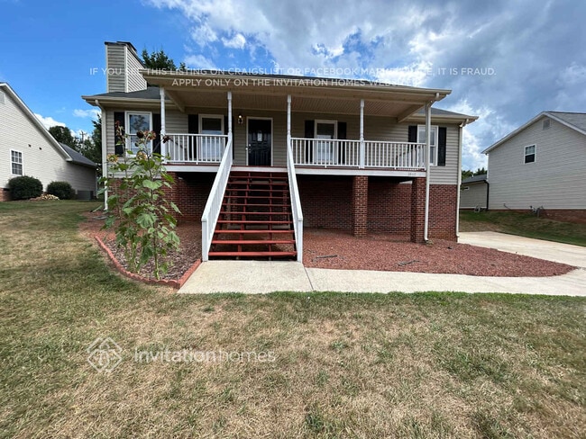 property at 3868 Crusade Dr