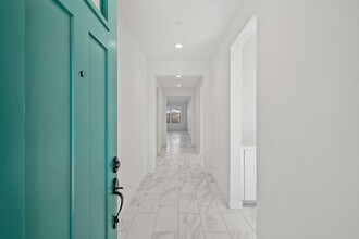 73584 Henri Dr in Palm Desert, CA - Building Photo - Building Photo