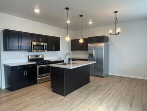 5430 Remington Dr in Pasco, WA - Building Photo - Building Photo