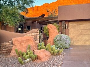 2336 Entrada Trail in Saint George, UT - Building Photo - Building Photo