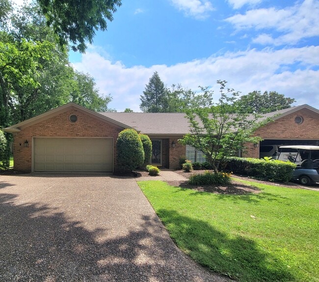 property at 406 Country Club Ln