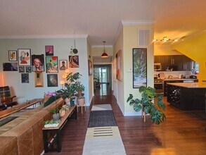 22 Hiram Square in New Brunswick, NJ - Building Photo - Building Photo