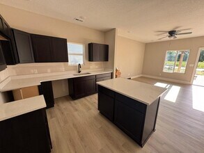 5515 Bressler Dr in Wichita, KS - Building Photo - Building Photo