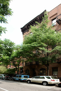 211 W 21st St in New York, NY - Foto de edificio - Building Photo