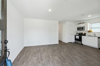 16462 Valerie Marie Pl in Conroe, TX - Building Photo - Building Photo