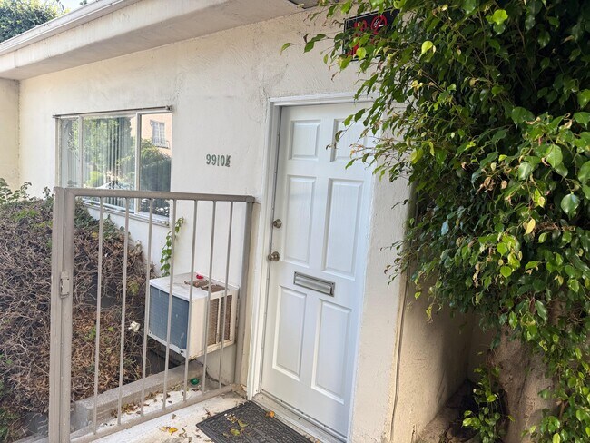 property at 9910 Robbins Dr