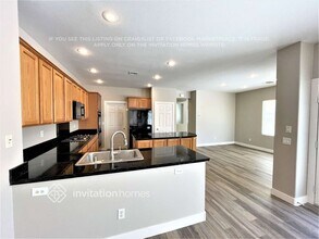 10637 Casa Bianca St in Las Vegas, NV - Building Photo - Building Photo